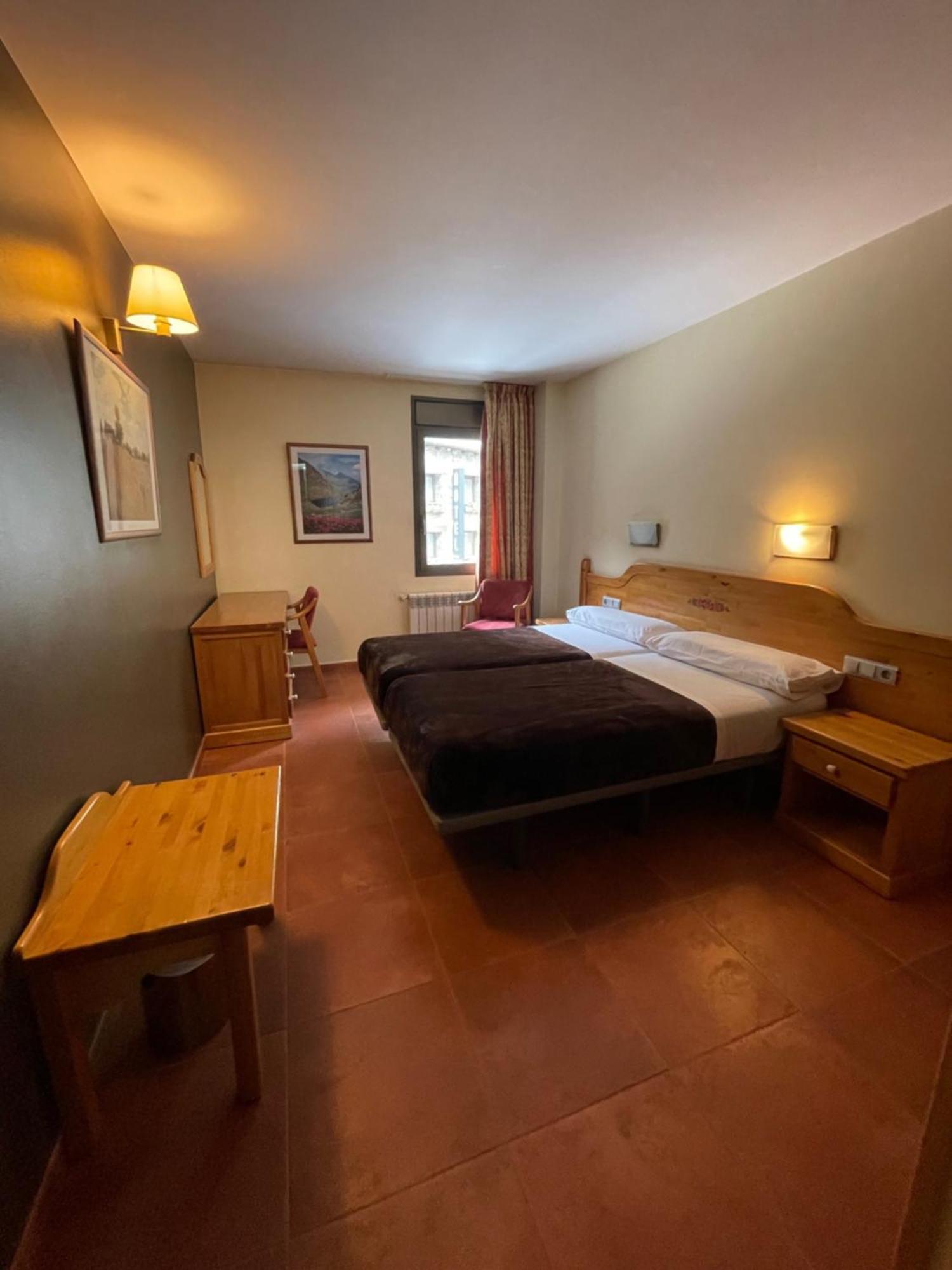 Apartaments Sant Moritz Arinsal Εξωτερικό φωτογραφία