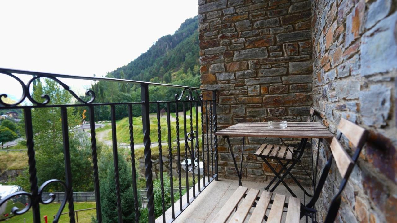 Apartaments Sant Moritz Arinsal Εξωτερικό φωτογραφία