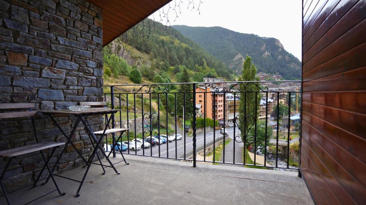 Apartaments Sant Moritz Arinsal Εξωτερικό φωτογραφία