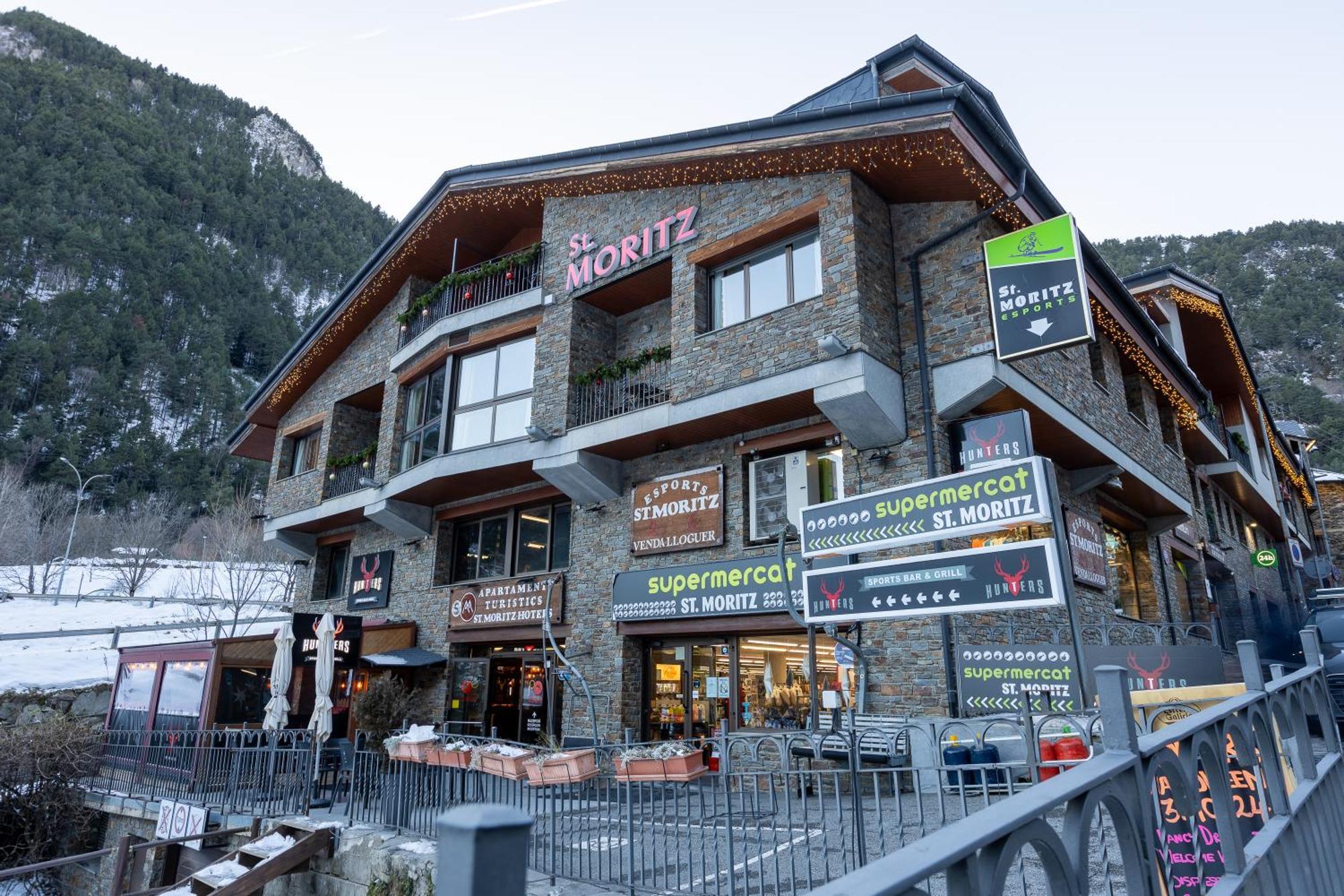 Apartaments Sant Moritz Arinsal Εξωτερικό φωτογραφία