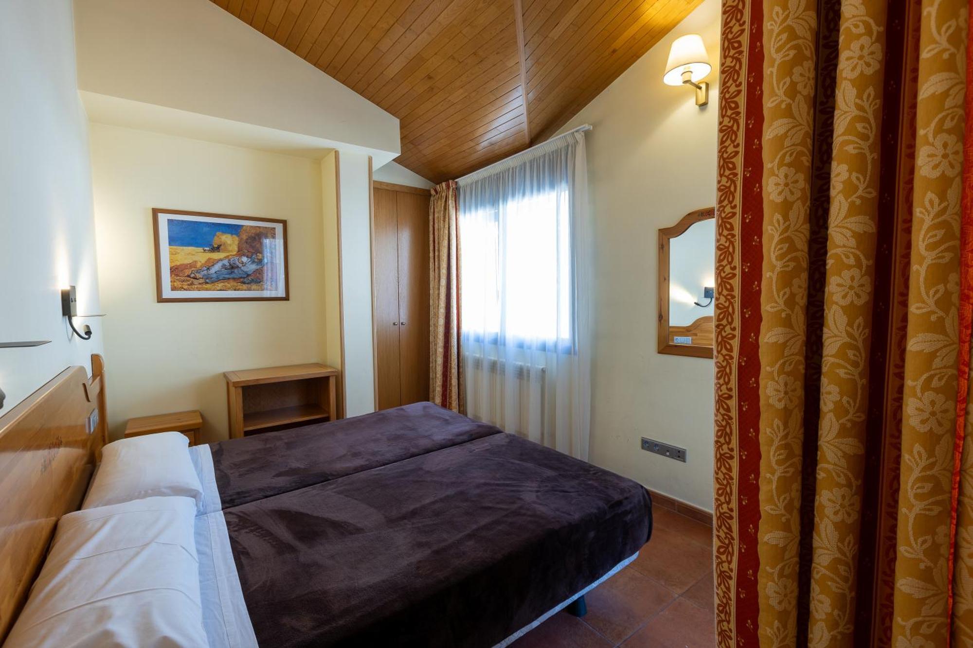 Apartaments Sant Moritz Arinsal Εξωτερικό φωτογραφία