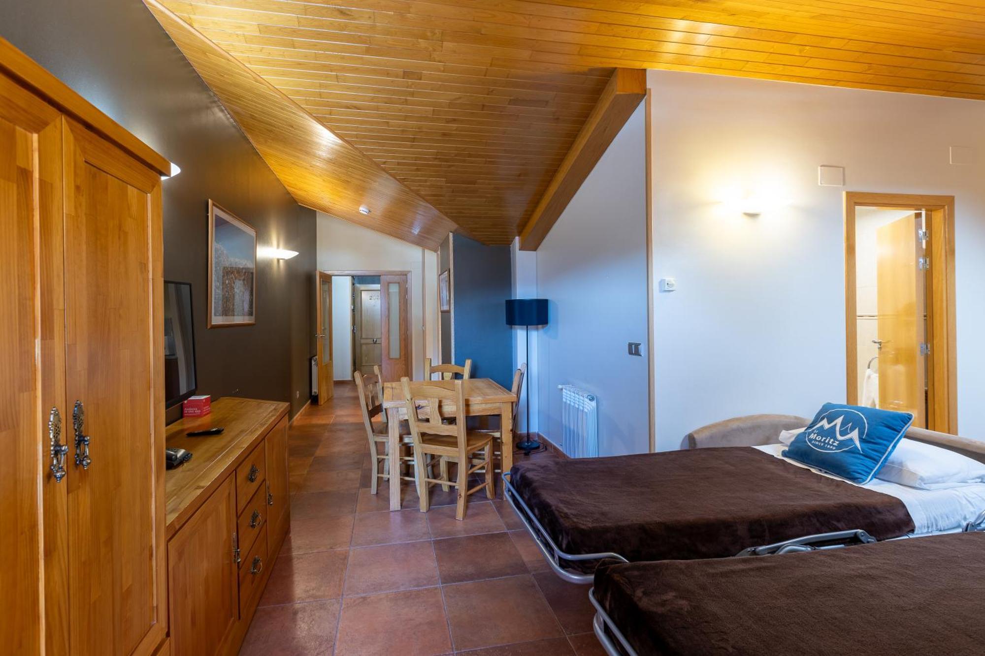Apartaments Sant Moritz Arinsal Εξωτερικό φωτογραφία