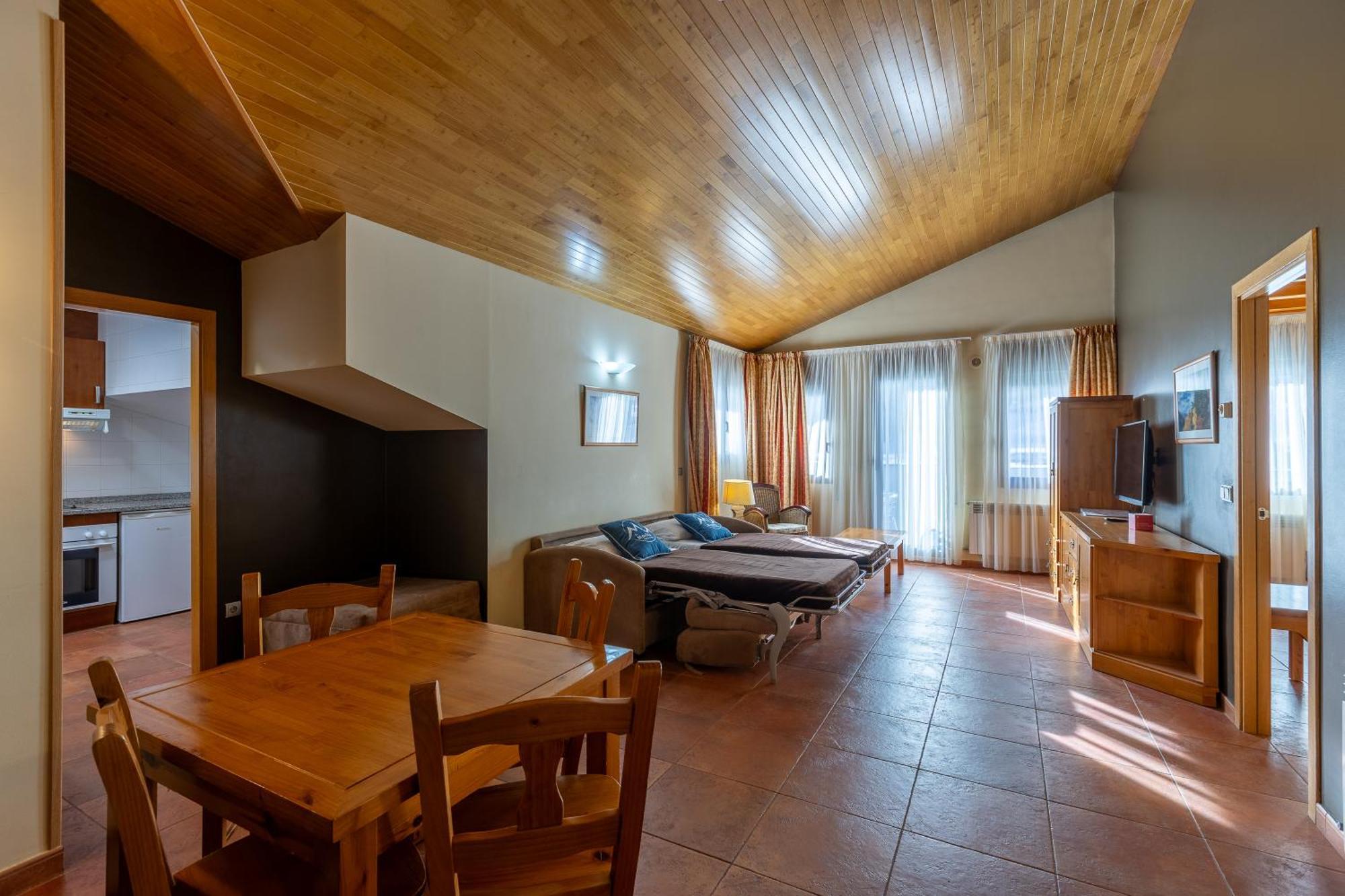 Apartaments Sant Moritz Arinsal Εξωτερικό φωτογραφία