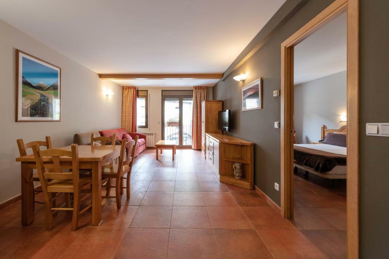 Apartaments Sant Moritz Arinsal Εξωτερικό φωτογραφία
