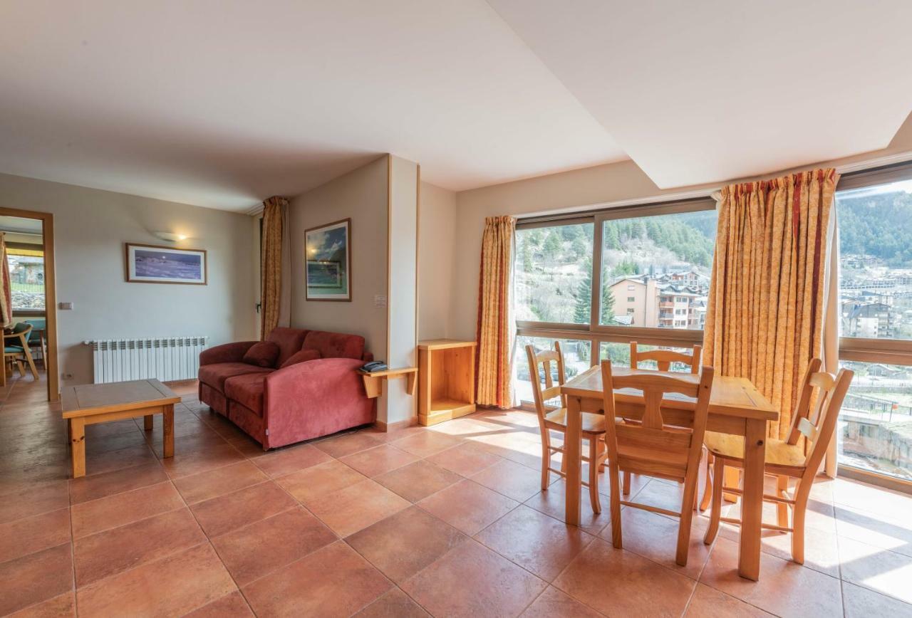 Apartaments Sant Moritz Arinsal Εξωτερικό φωτογραφία